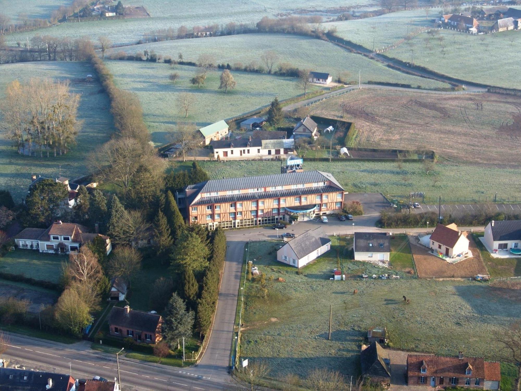 Hotel Le Saint Aubin Gournay-en-Bray Exterior photo